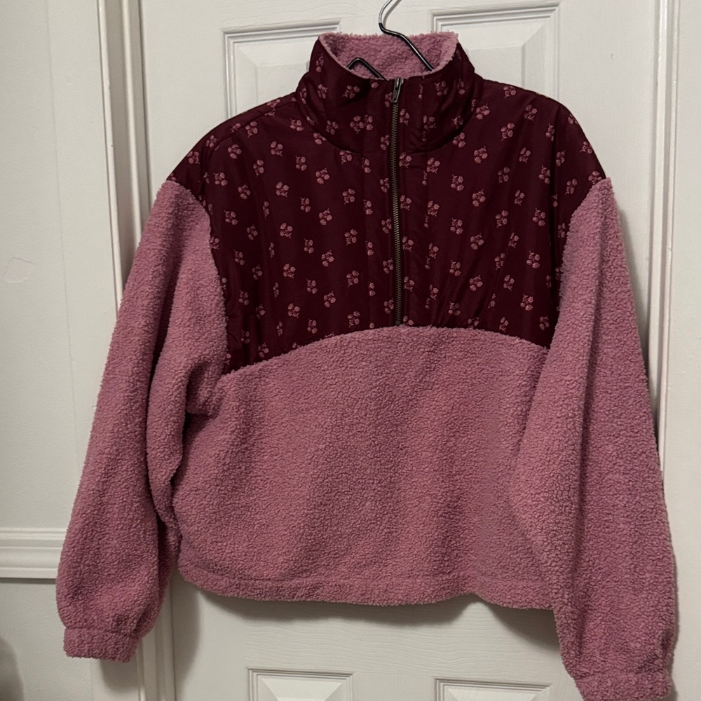 Universal Thread Burgundy and Pink Puffer Jacket